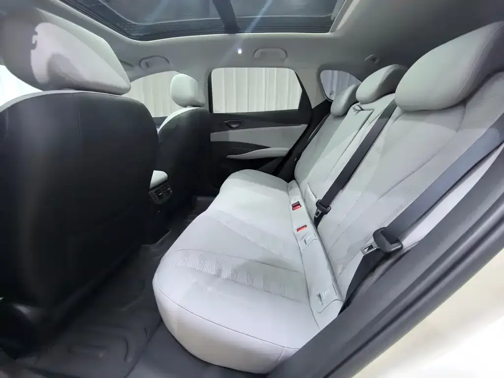 BYD Seal 06 DM-i Touring Edition — фото 2