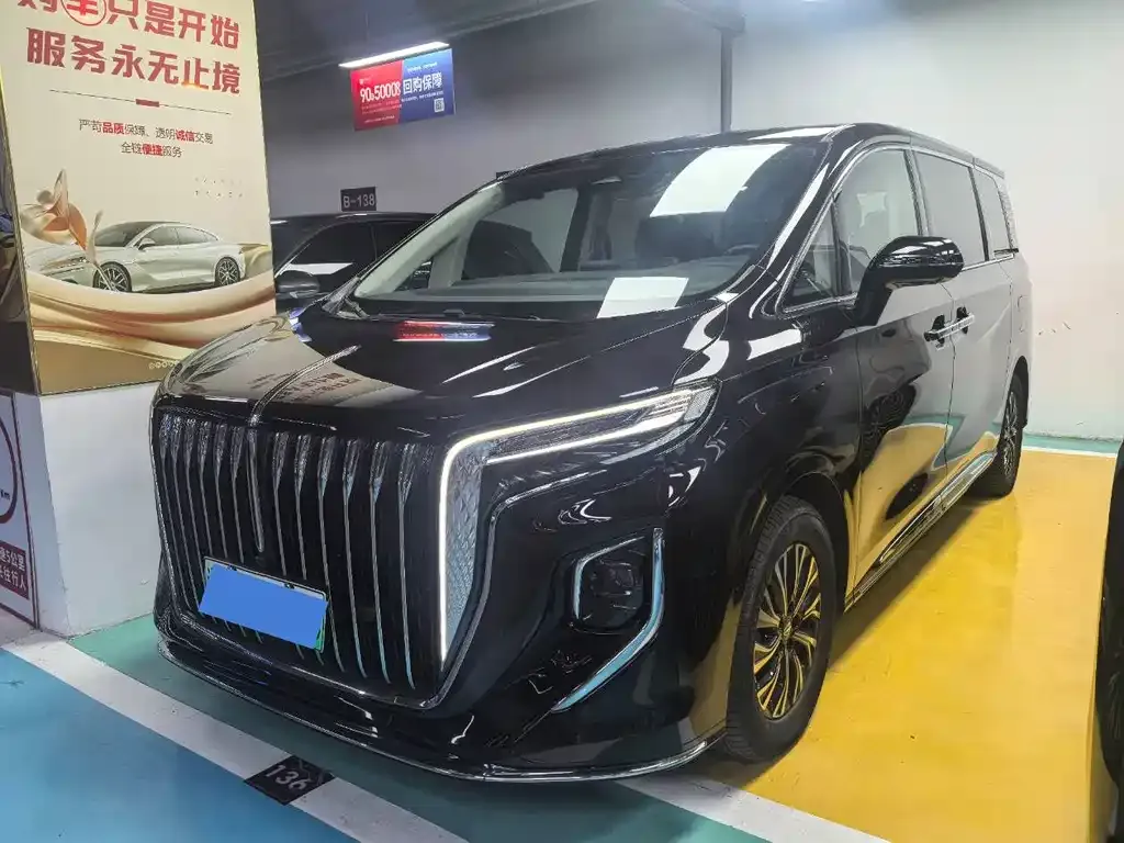 Hongqi HQ9 — фото 1