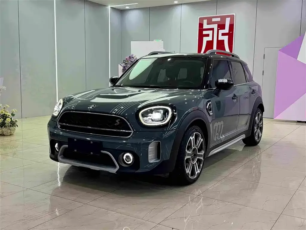 MINI Countryman — фото 1