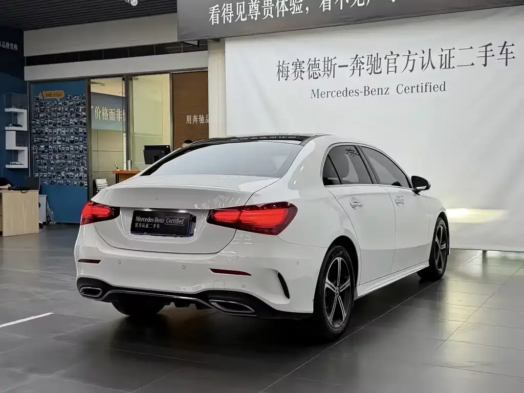 Mercedes-Benz A-Class — фото 10