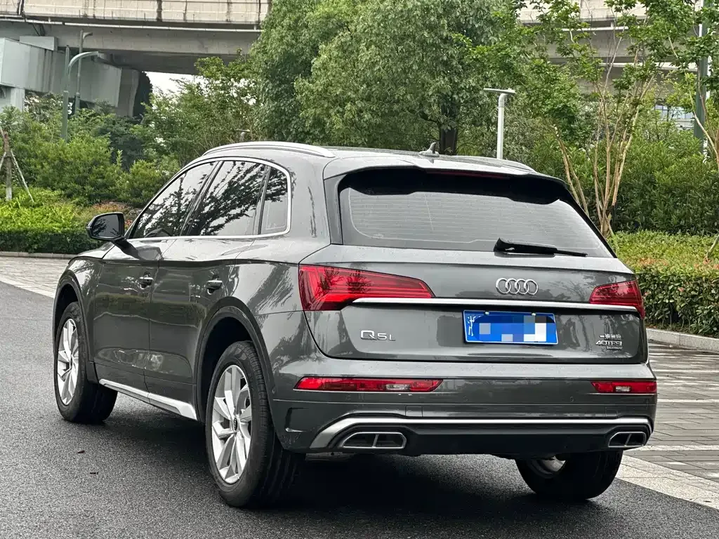 Audi Q5L 2023 из CN, фото 9