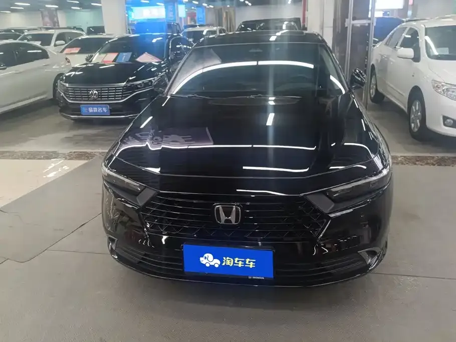 Honda Accord — фото 6