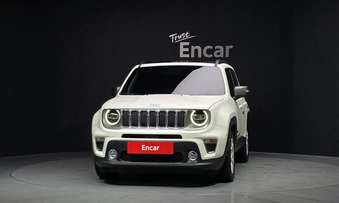 Jeep Renegade — фото 4