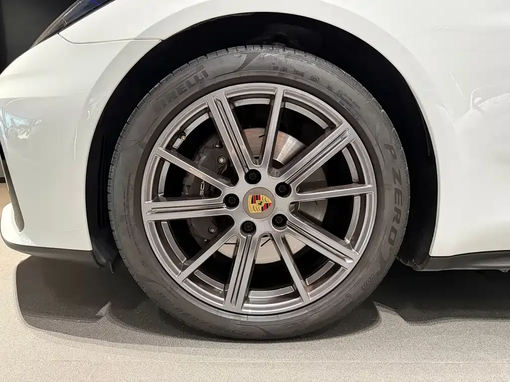 Porsche Panamera — фото 10