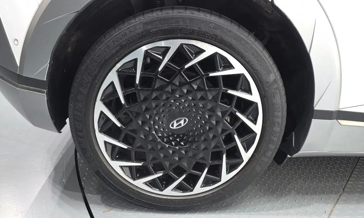 Hyundai Ioniq5 — фото 9