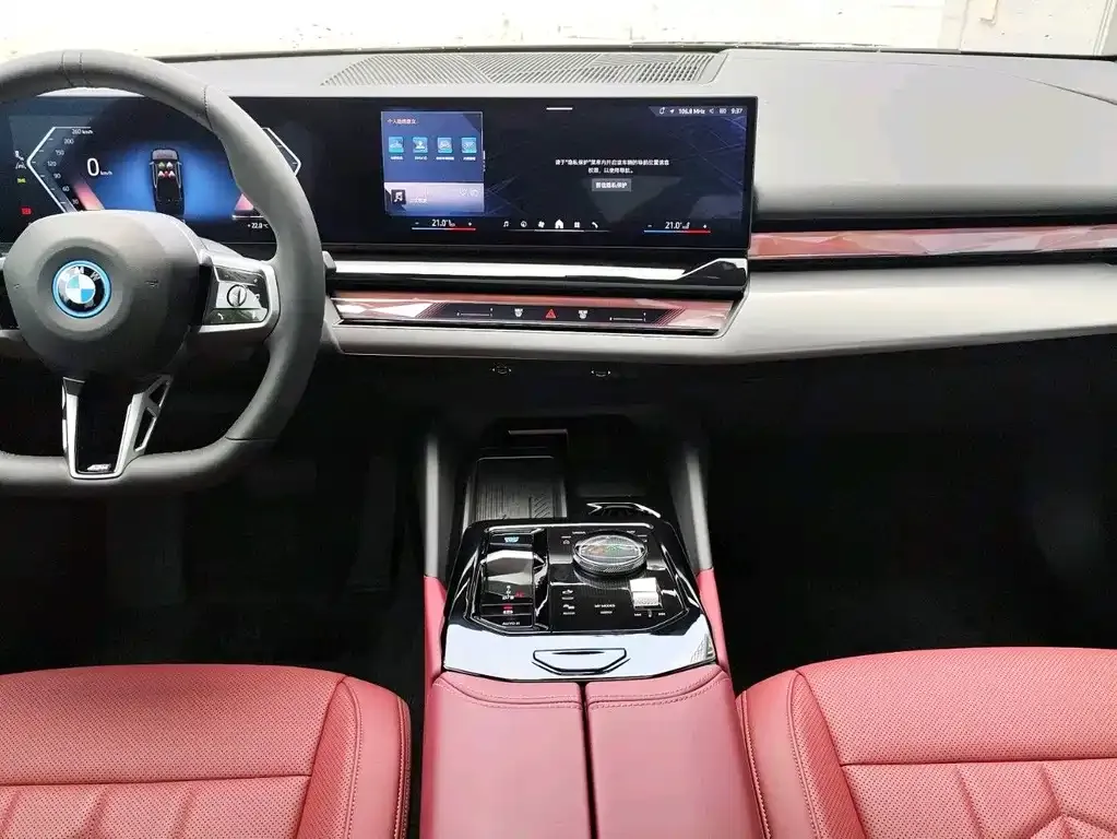 BMW i5 — фото 2