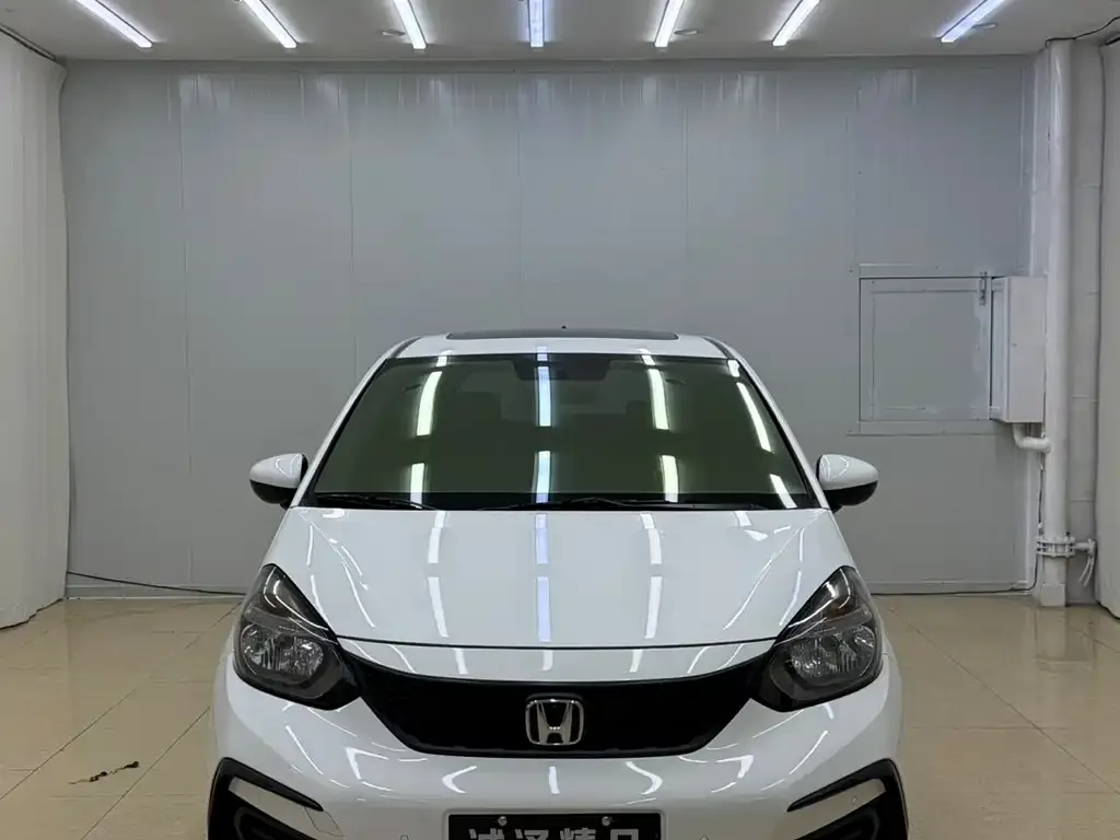 Honda Fit — фото 3