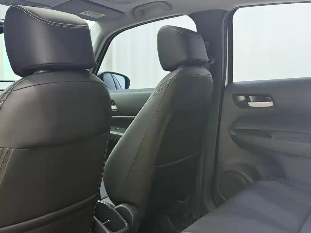 Honda Fit — фото 7