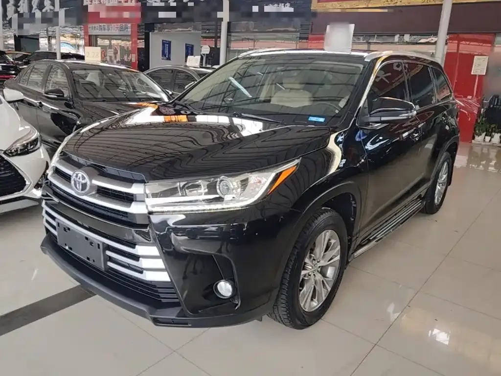 Toyota Highlander — фото 3