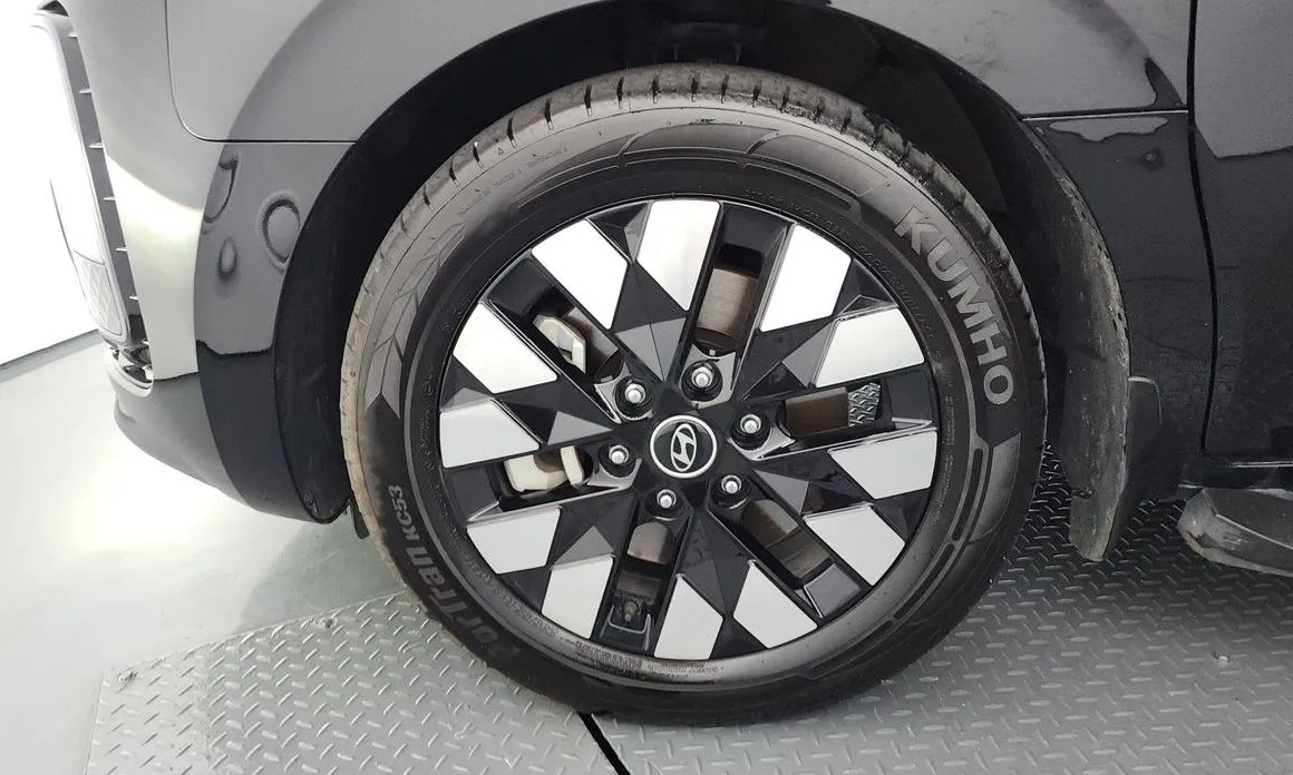 Hyundai Staria 2025 из KR, фото 5