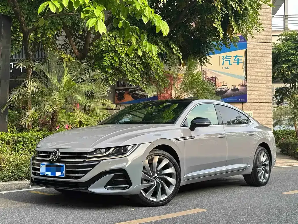 Volkswagen CC — фото 1