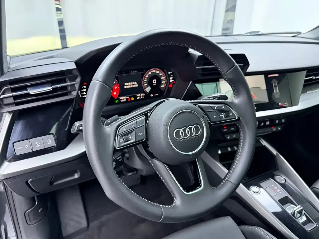 Audi A3 — фото 5