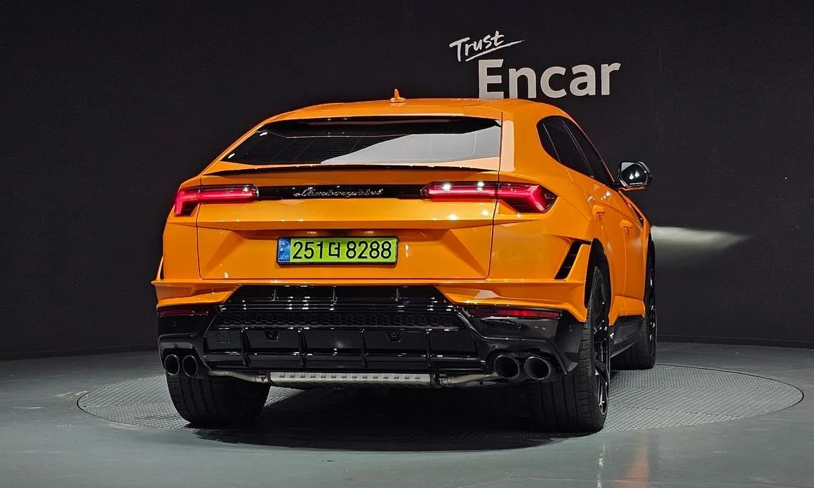 Lamborghini Urus — фото 3