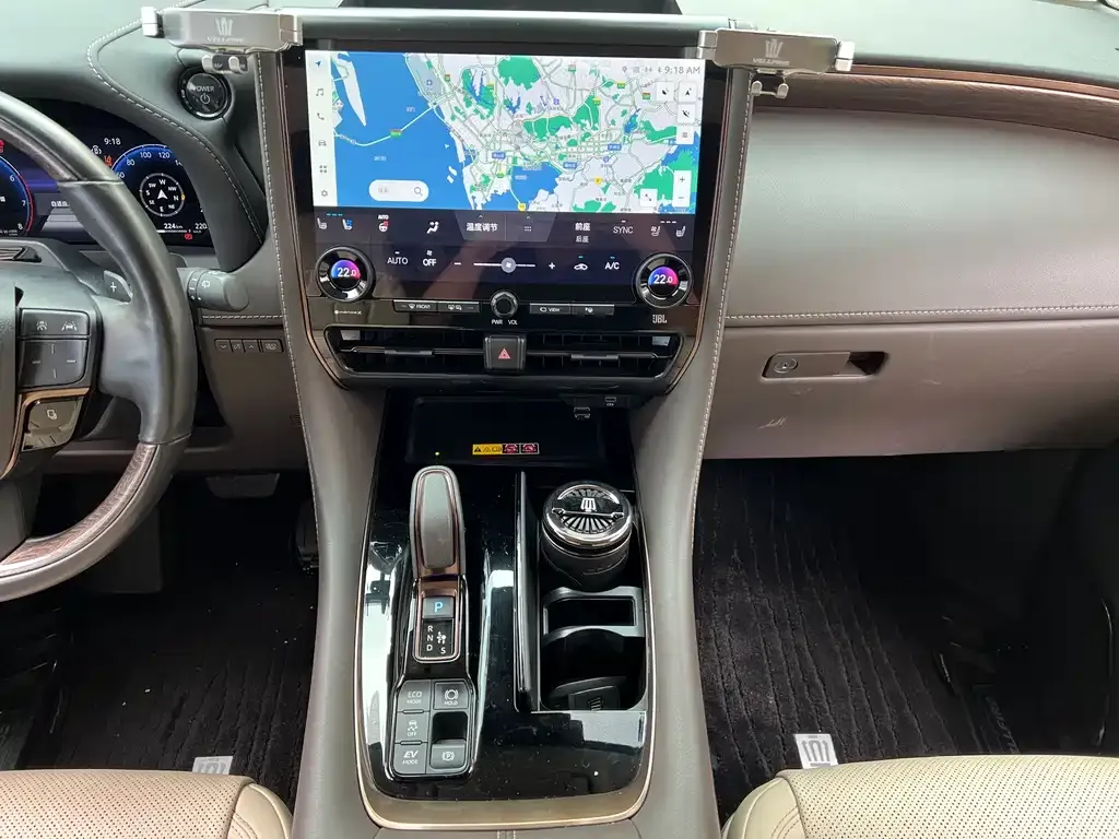 Toyota Vellfire — фото 5