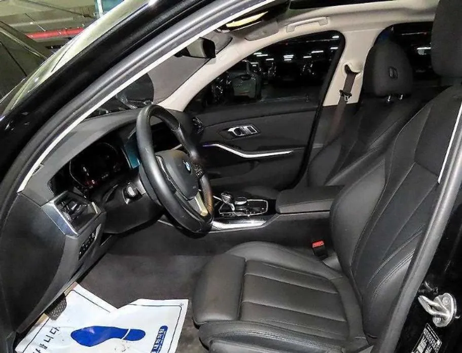 BMW 3-Series 2021 из KR, фото 8