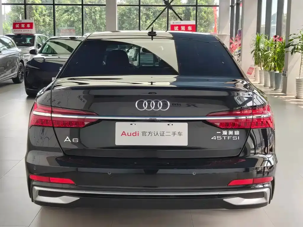 Audi A6L — фото 3