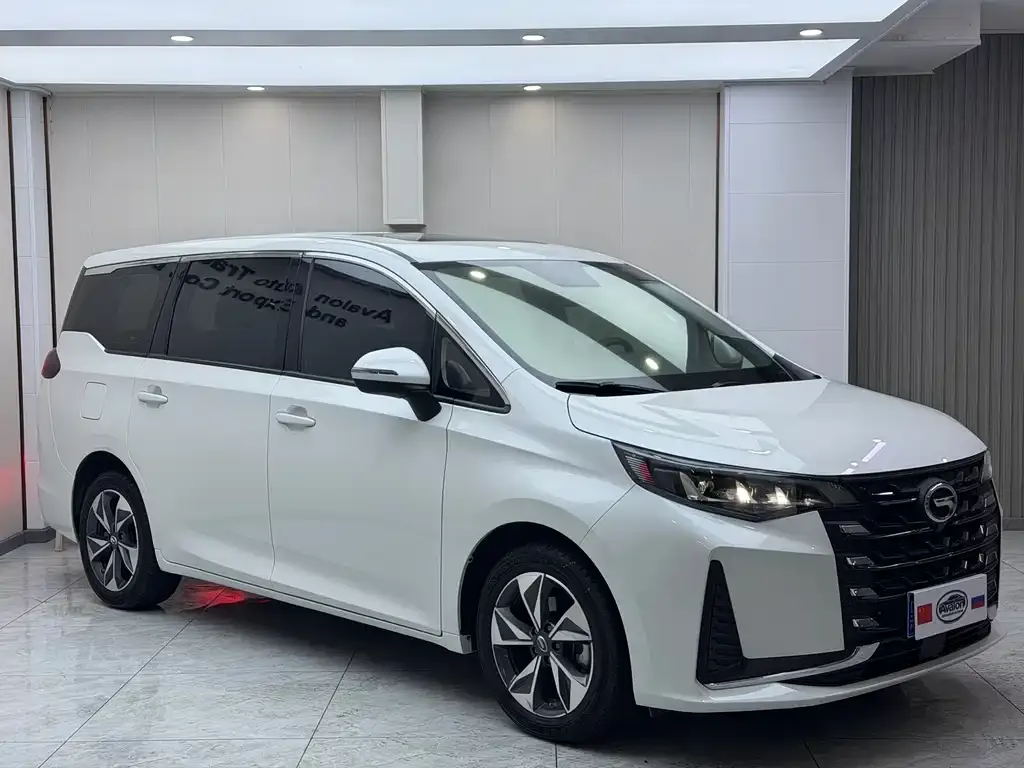 GAC Motor Trumpchi M6 — фото 2