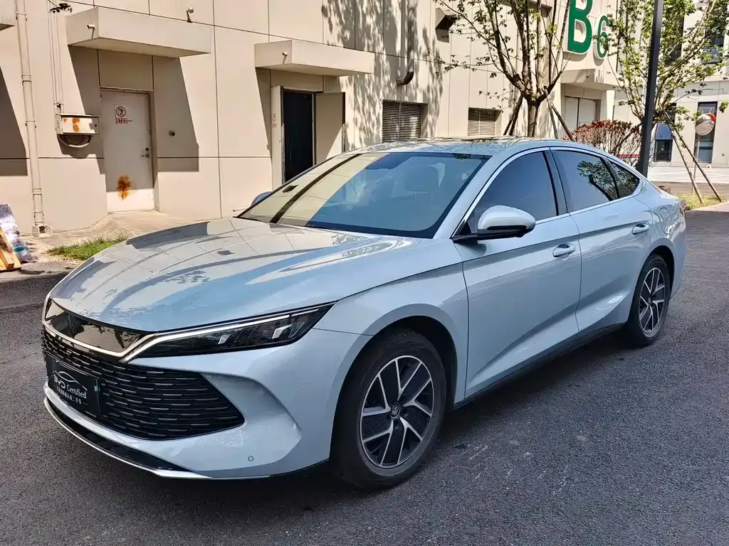 BYD Qin L — фото 1