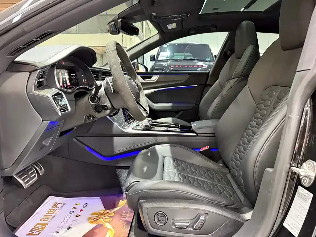 Audi RS 7 2024 из CN, фото 10