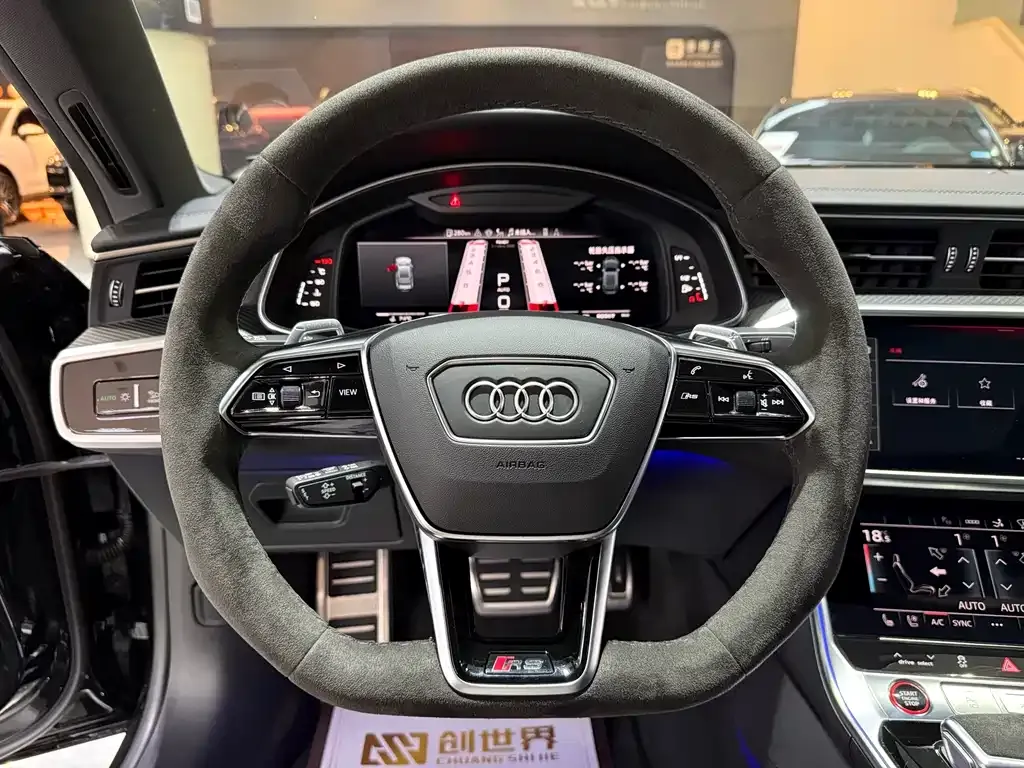 Audi RS 7 2024 из CN, фото 2