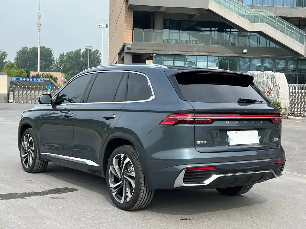 Geely Xingyue L — фото 4