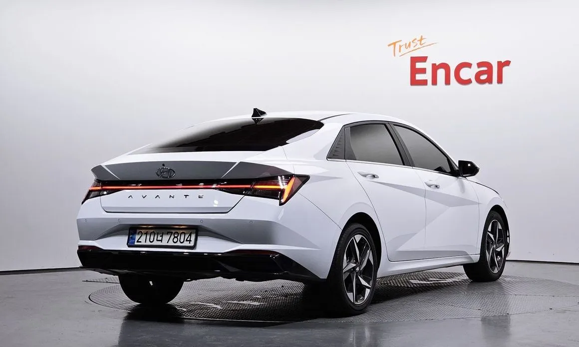 Hyundai AVANTE 2023 из KR, фото 4