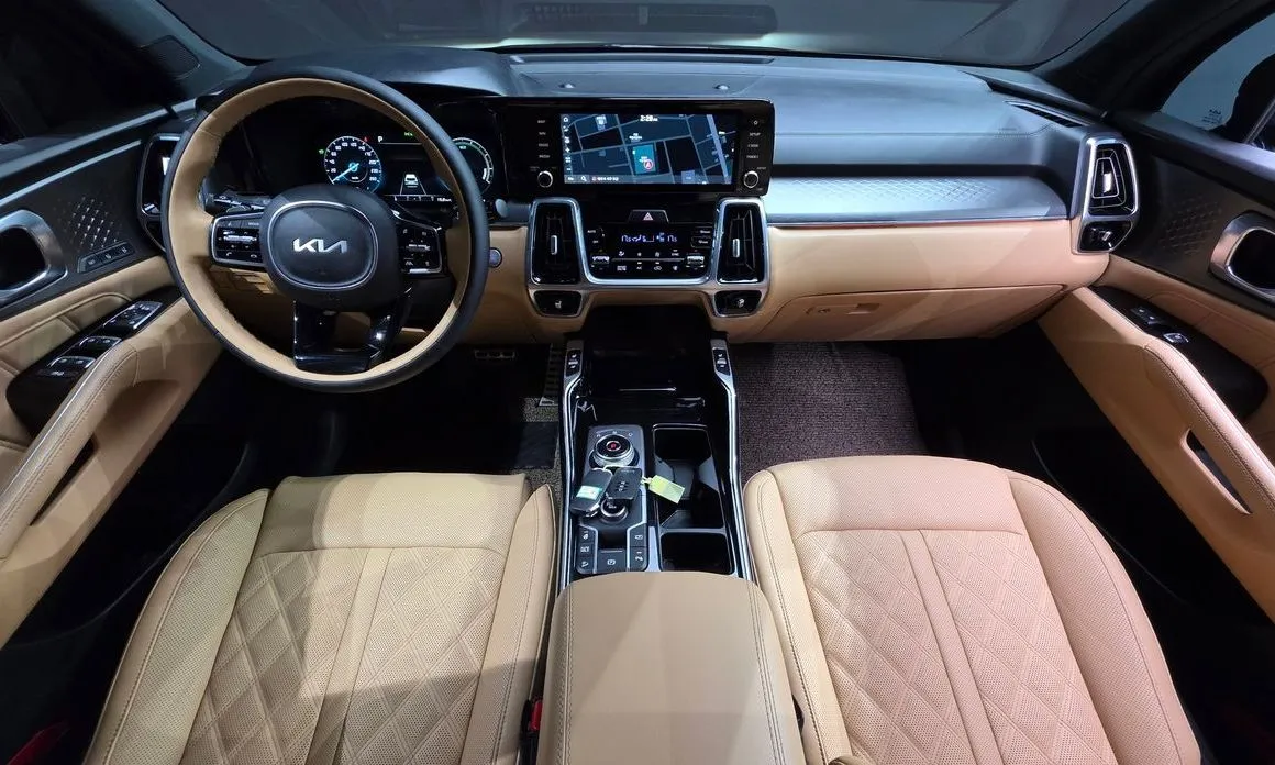Kia Sorento — фото 9