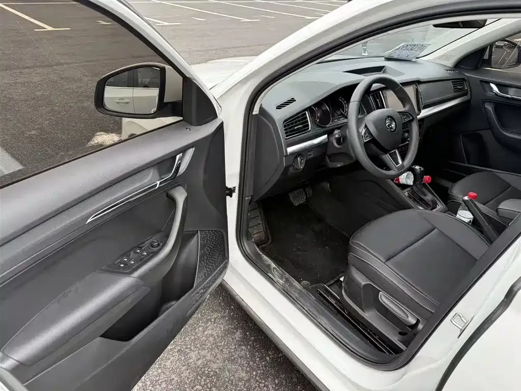 Skoda Kamiq — фото 2