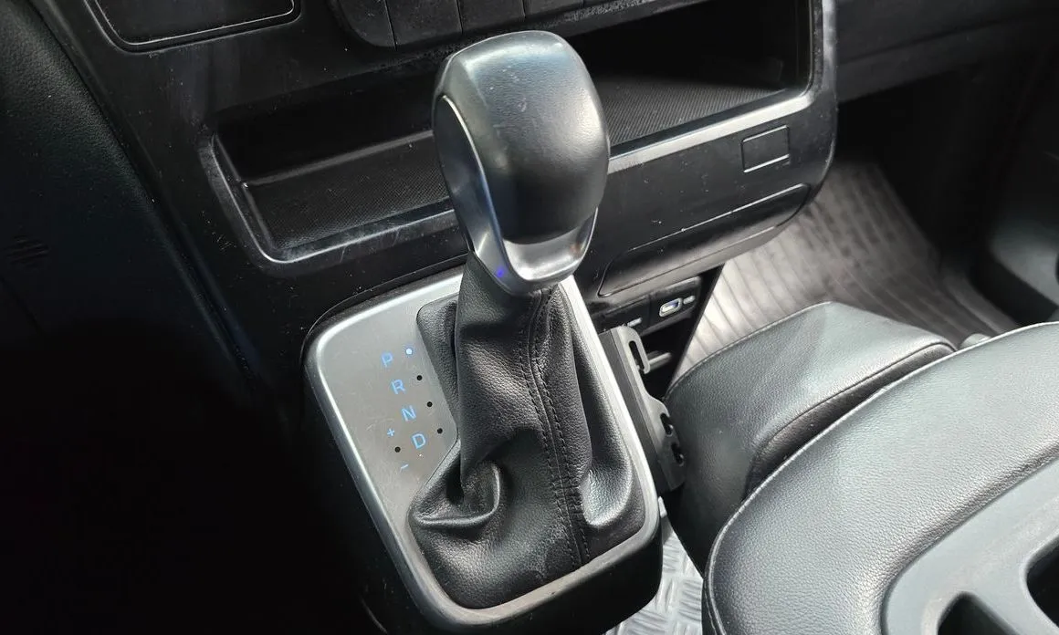 Hyundai Staria — фото 8