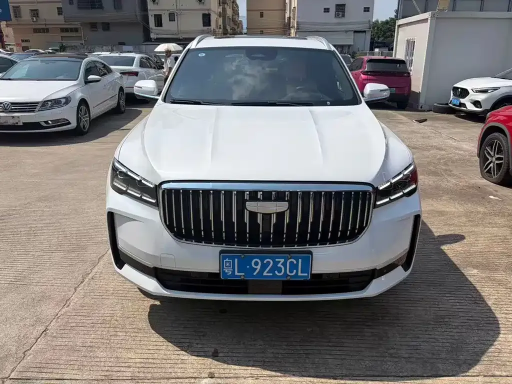Geely Xingyue L — фото 1