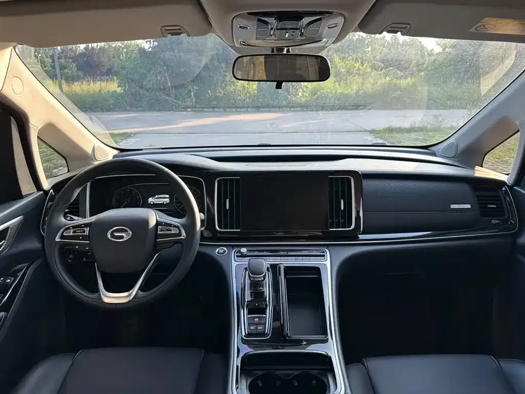 GAC Motor Trumpchi M8 — фото 3