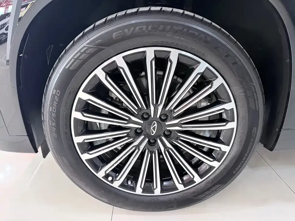 Chery Tiggo 9 C-DM — фото 8