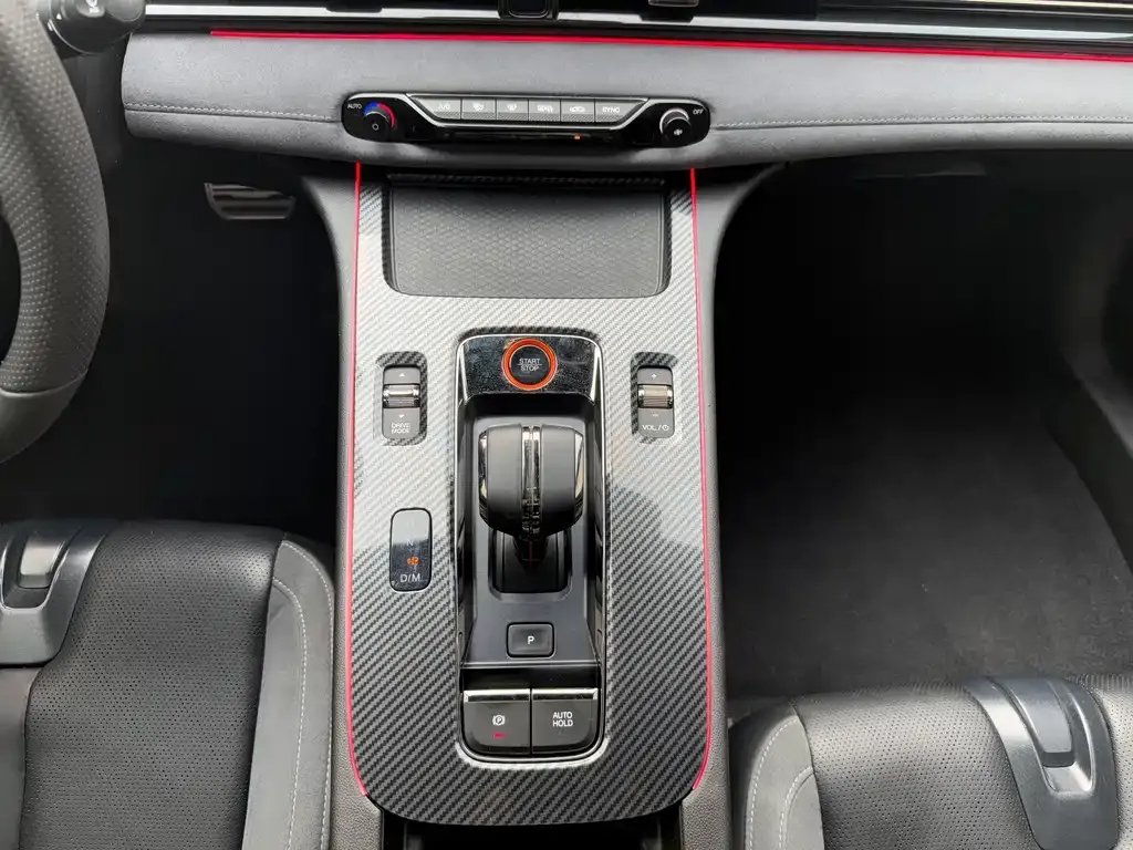 GAC Motor Shadow Leopard — фото 6