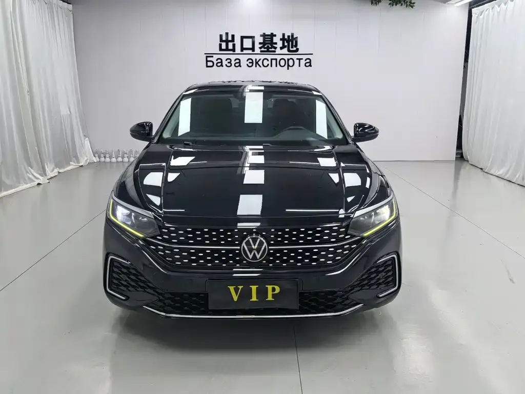 Volkswagen Passat — фото 3