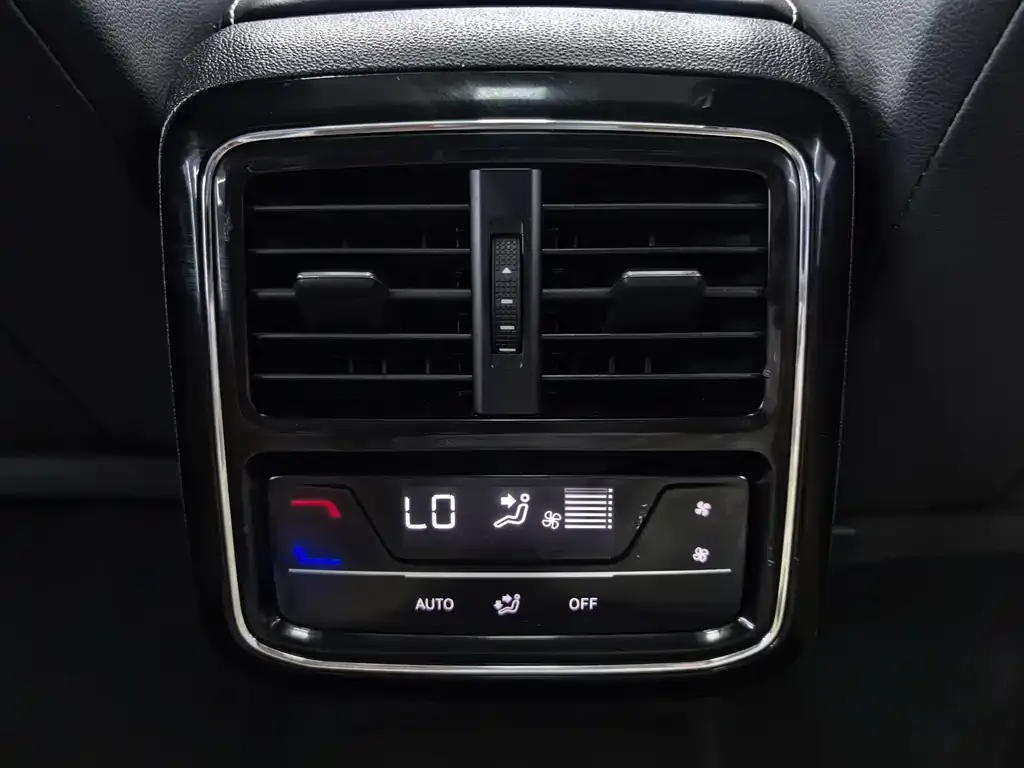 Volkswagen Passat — фото 2