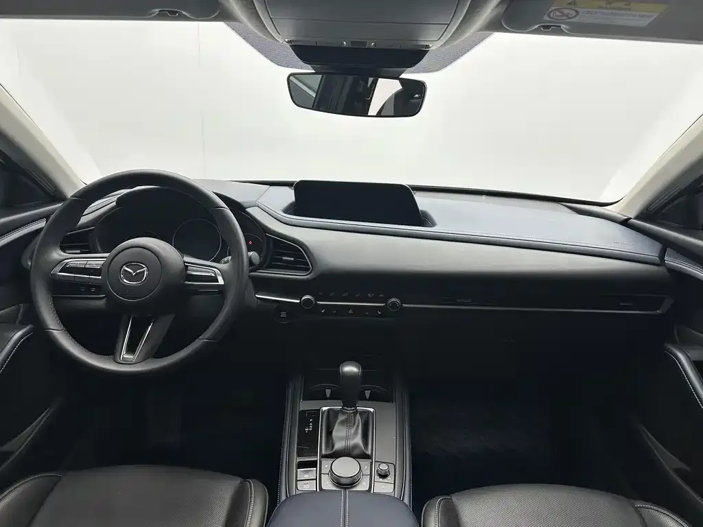 Mazda CX-30 — фото 5