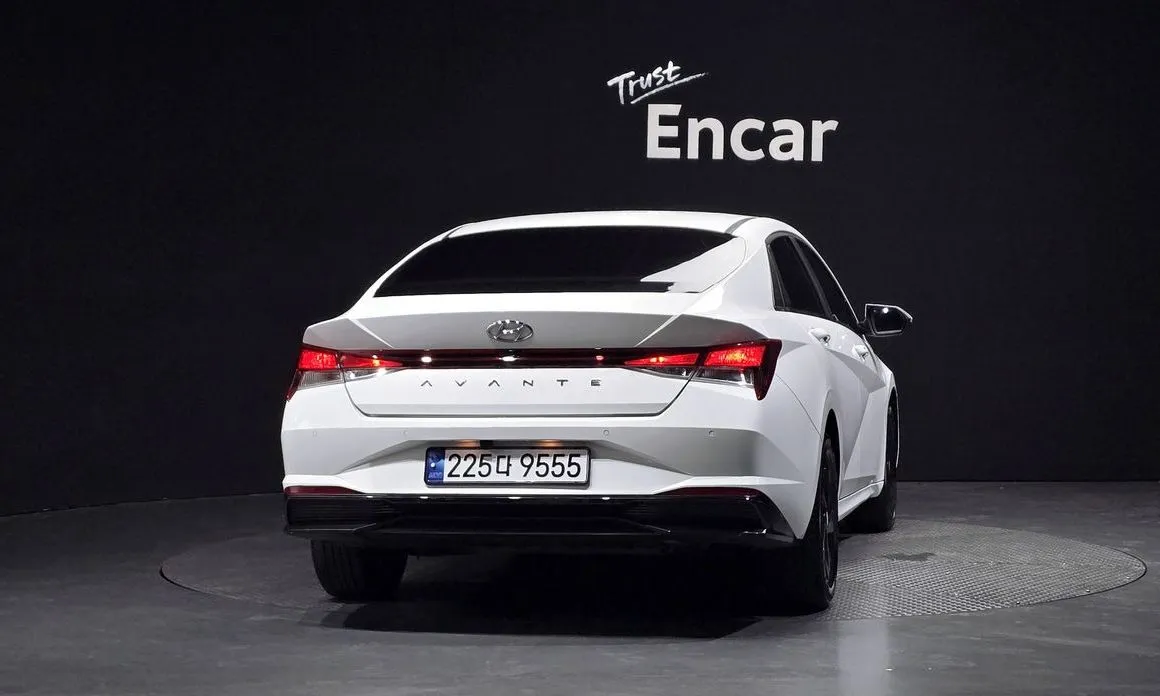 Hyundai AVANTE — фото 6
