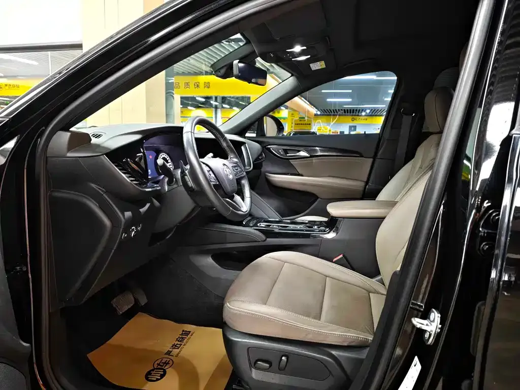 Buick Envision Plus — фото 10