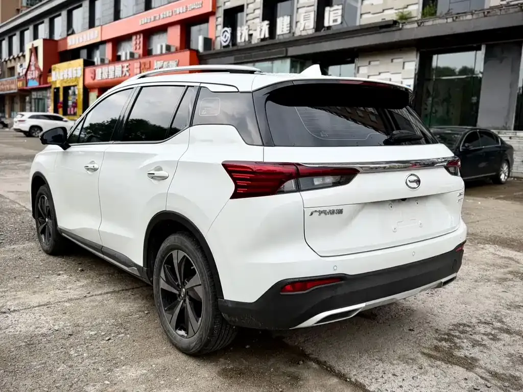 GAC Motor Trumpchi GS4 — фото 6