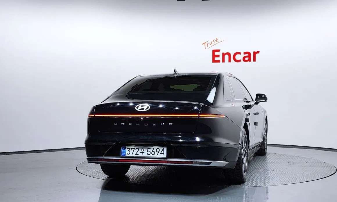 Hyundai Grandeur 2023 из KR, фото 9
