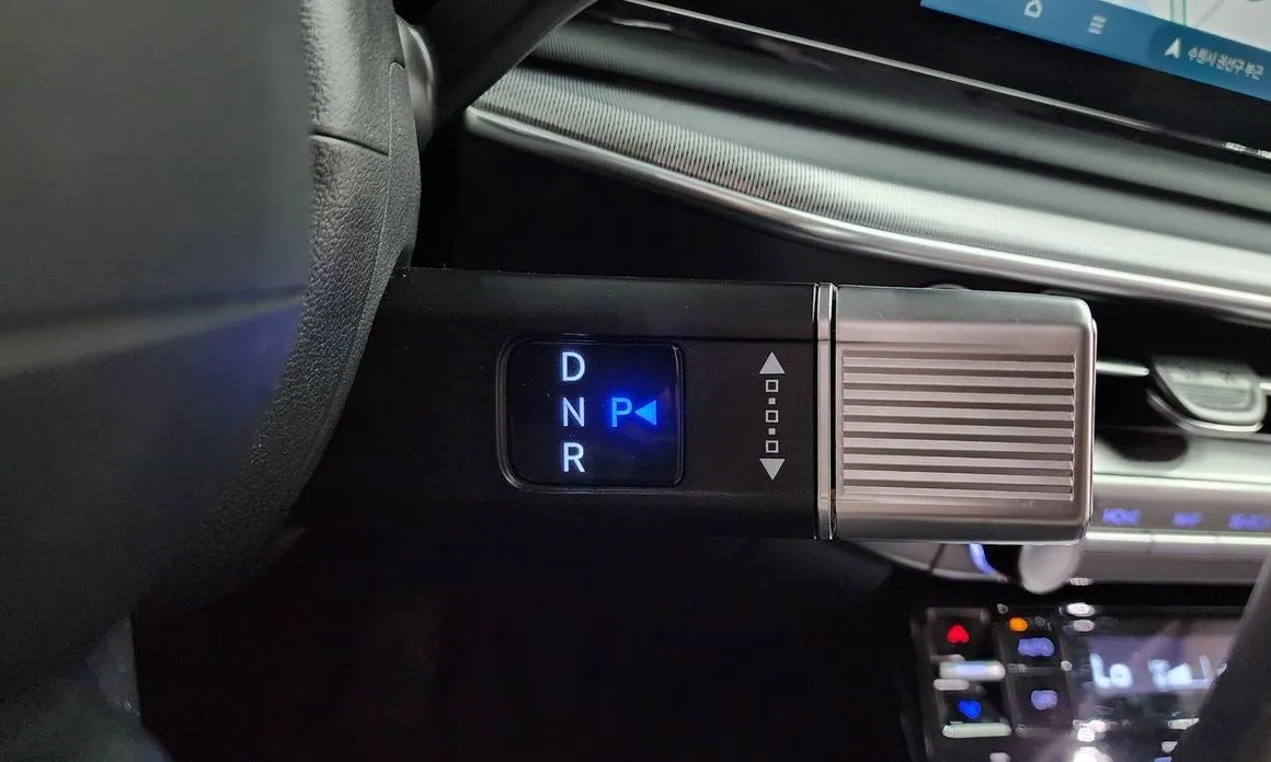 Hyundai Grandeur 2023 из KR, фото 6