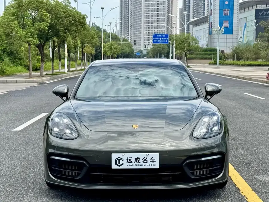 Porsche Panamera — фото 10