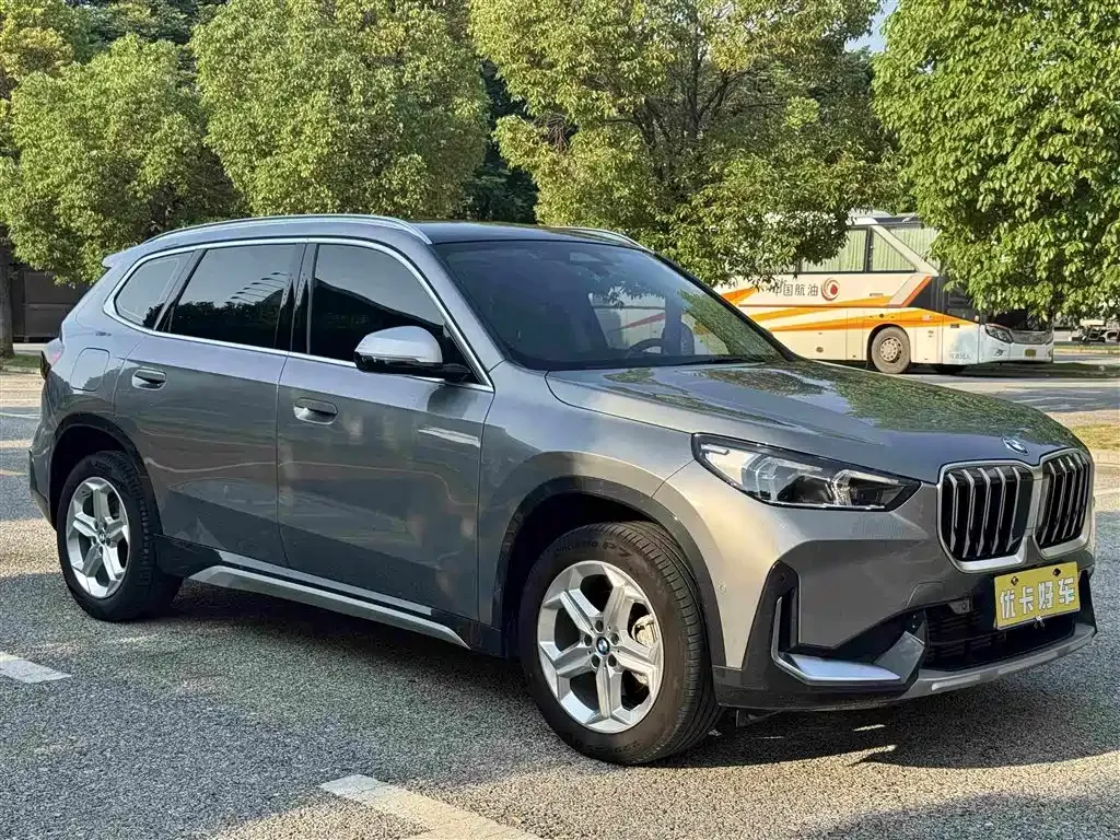 BMW X1 — фото 4