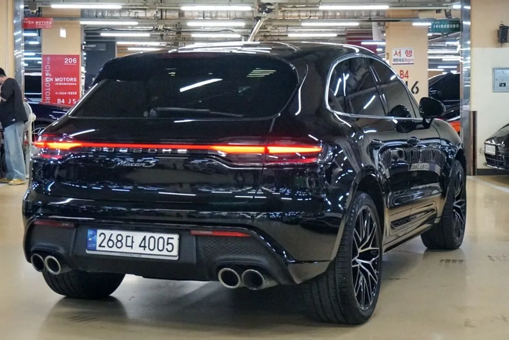 Porsche Macan — фото 7