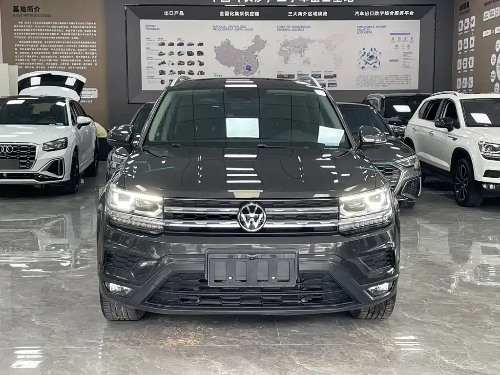 Volkswagen Tharu — фото 4