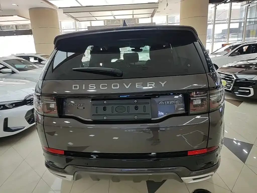 Land Rover Discovery Sport — фото 7