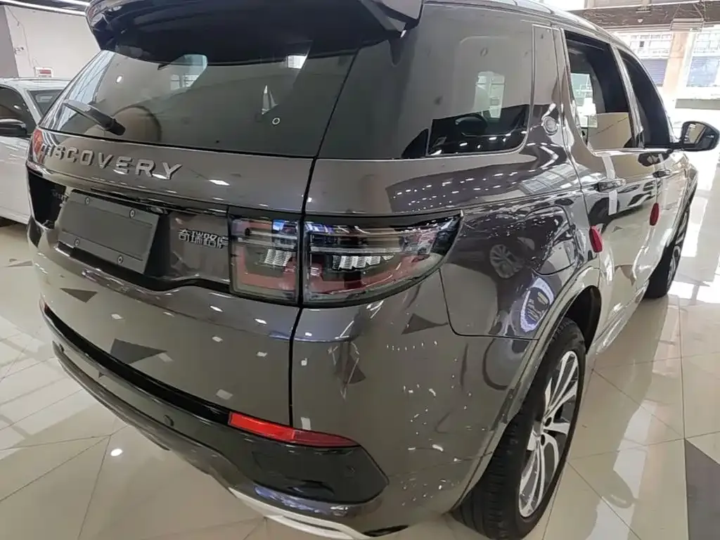 Land Rover Discovery Sport — фото 2