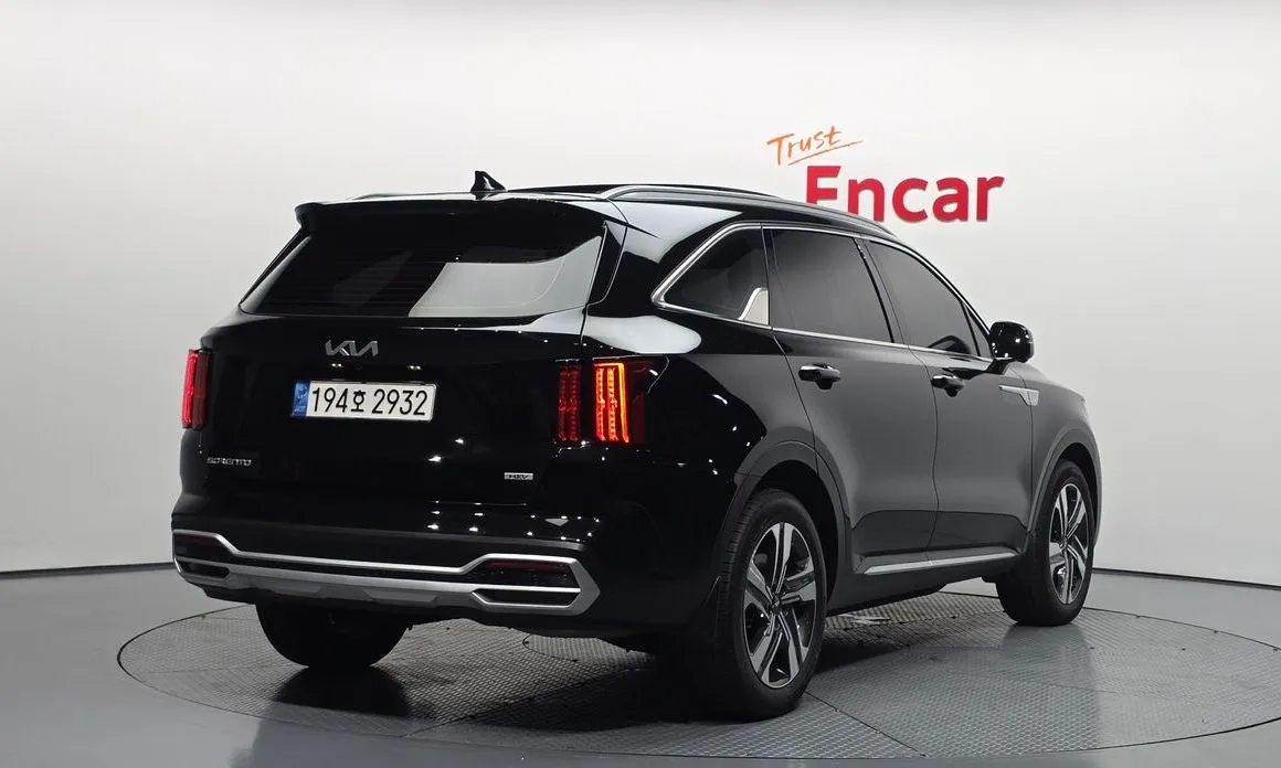 Kia Sorento — фото 5