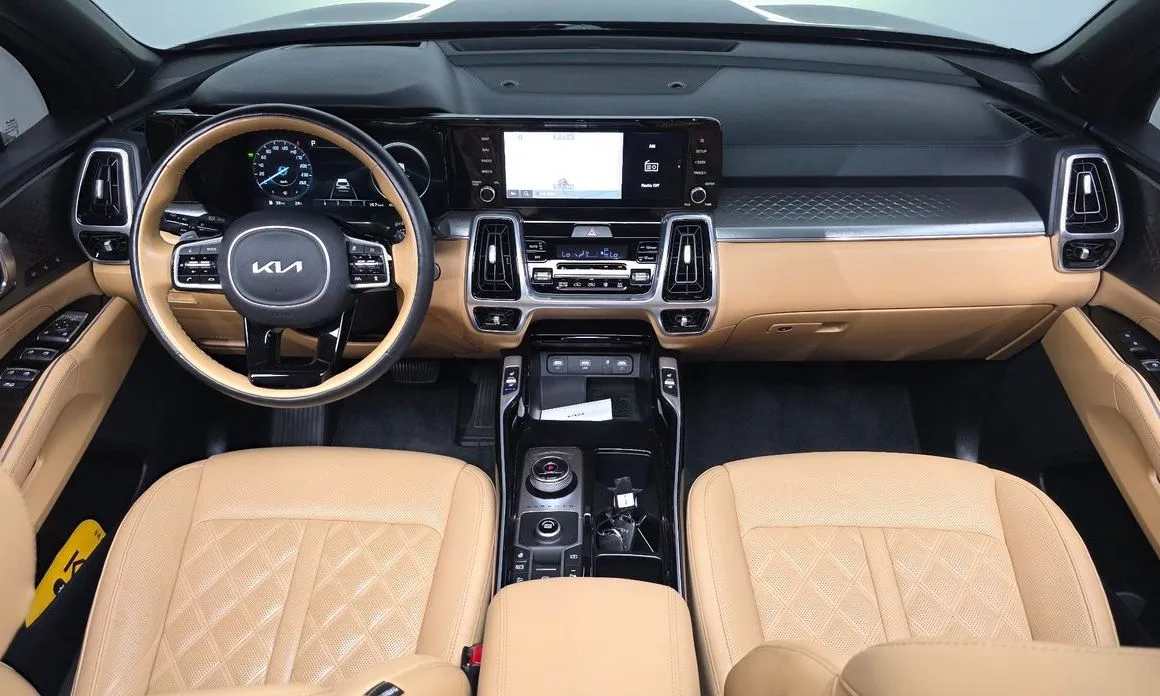 Kia Sorento — фото 7