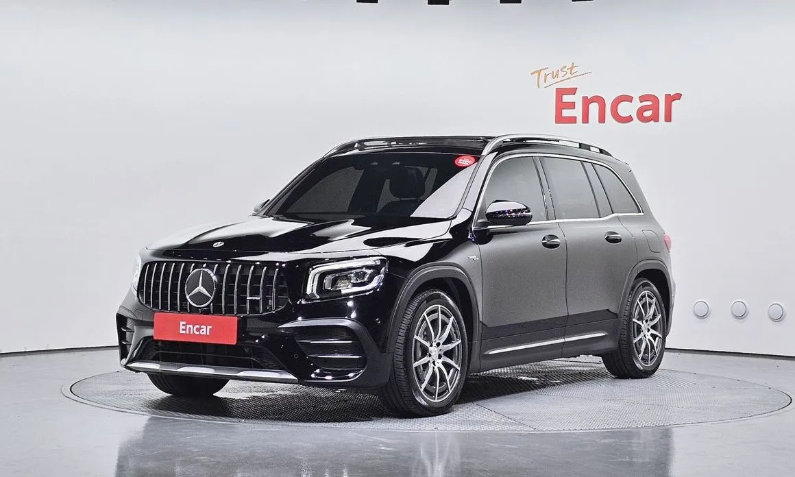 Mercedes-Benz GLB-Class — фото 1
